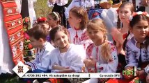 Elisabeta Turcu - Dragi surioarele mele (Seara buna, dragi romani! - ETNO TV - 17.04.2017)