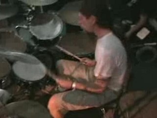 Concert metal - mega pogo