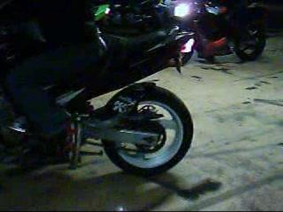 Burn Hornet + kawasaki