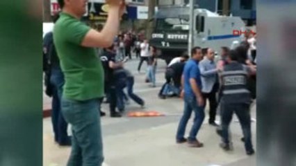 Denizli Izinsiz Eyleme Polis Müdahalesi: 34 Gözaltı