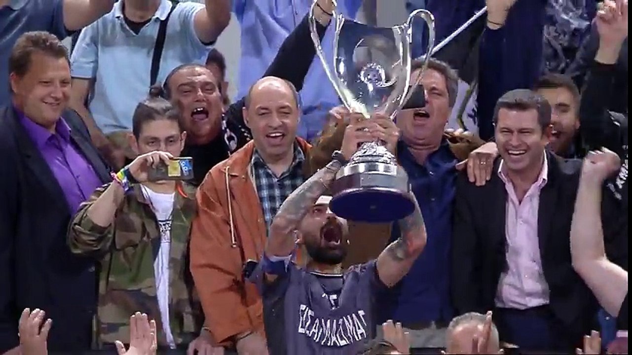 Η απονομή του Κυπέλλου στον ΠΑΟΚ - Κυπελλούχος 2016-17 - 06.05.2017