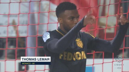 Télécharger la video: Ligue 1: Monaco remain clear with Nancy win