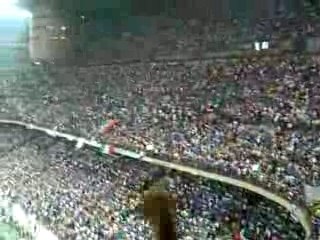 chi non salta e un francese