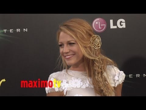 GREEN LANTERN Premiere Blake Lively, Ryan Reynolds, Angela Bassett