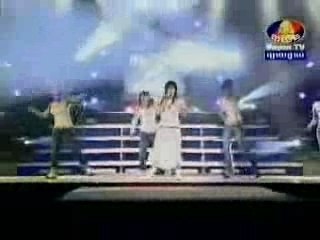 Super Hi-tech - Seng Sophalène