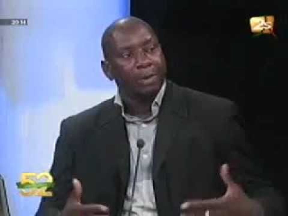 JT Français - Analyse de Bakary D Mané par rapport au discour d eMacky Sall