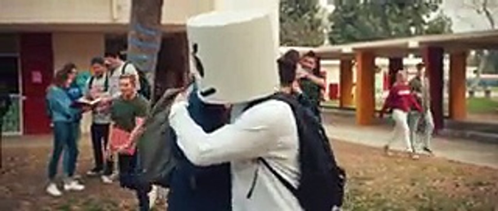 Marshmello - Moving On