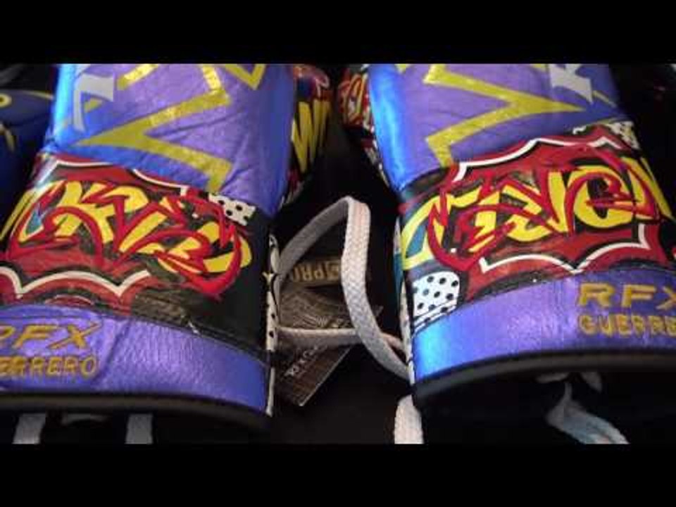 CHECK OUT LOMACHENKO'S BOXING GLOVES BY rival boxing EsNews Boxing