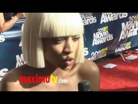 Lil Mama at 2011 MTV MOVIE AWARDS Red Carpet