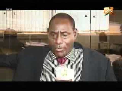 Employés et employeurs devant leur petits écrans pour suivre les cérémonies jt du 02 avril