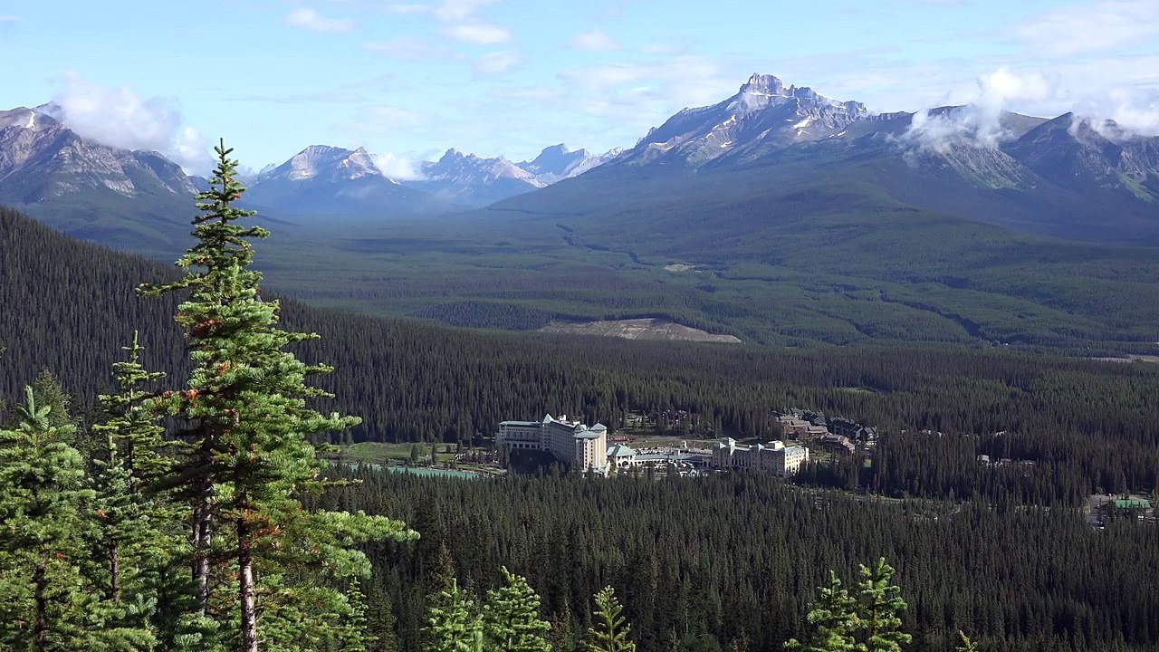 Lake Louise & Moraine Lake,  Banff NP, Canada in 4K (Ultra HD)