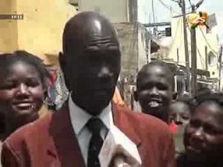 Les St Louisiens ont suivi la prestation dans leurs lieux de travail Xibaar - yi 02avril 2012