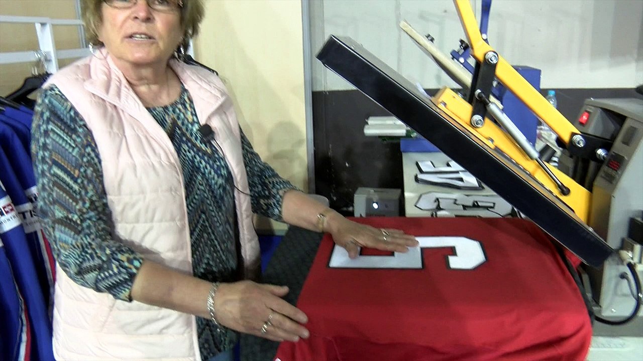 CM 2017. Les coulisses de la fabrication des "chandails"