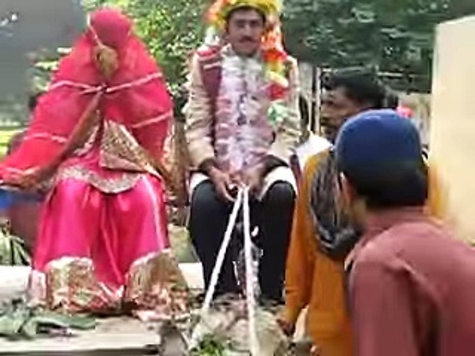 funny wedding............in pakistan