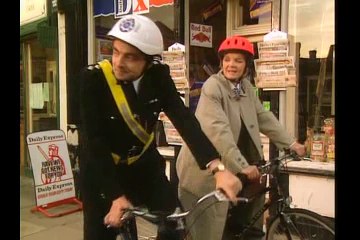 The Thin Blue Line S01E04 - Rag Week