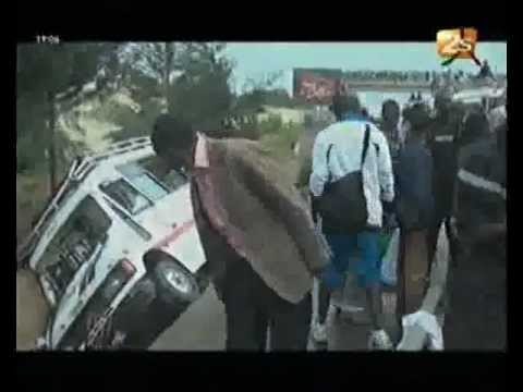 [JT Wolof] - 28 mars 2012 - Accident causé par la pluie du 28 mars 2012