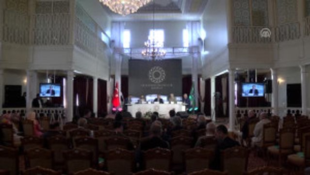 Mukaddes Emanetler Işığında Sempozyumu ve Sergisi