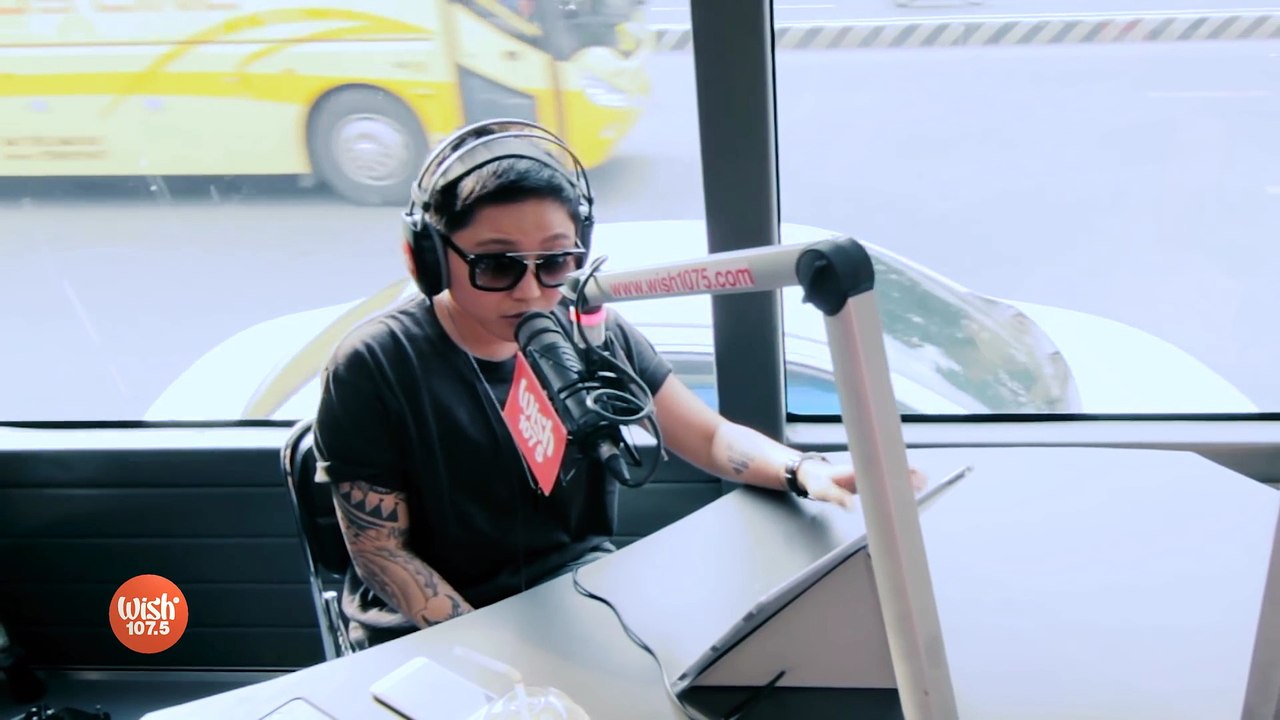 Charice covers "Pillowtalk" (Zayn Malik) LIVE on Wish 107.5 Bus