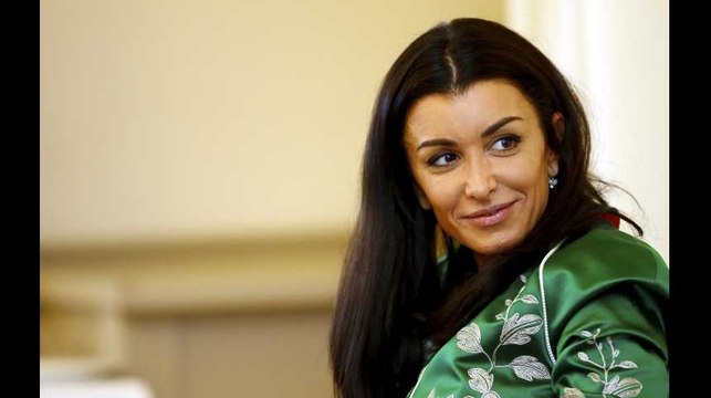 Jenifer blessée dans un accident mortel, la famille de Claire la soutient (Vidéo)