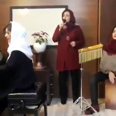 مهربانوان لیلا مرودشتی خواننده و پیانو مهربانو بهاره فرخی و مهربانو شیوا , کاخن و پرکاشن, شماره 107