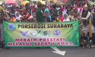 Peringati HUT, Surabaya Gelar Parade Budaya dan Bunga