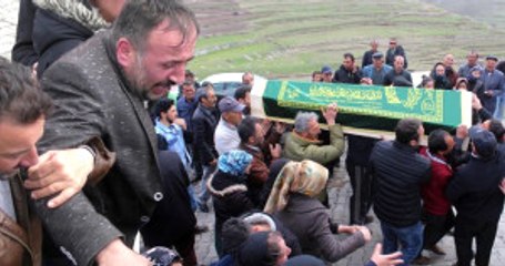 Polisle Girdiği Çatışmada Ölen Sıla Albay'ı DHKP-C Çocuk Yaşta Ağına Düşürmüş