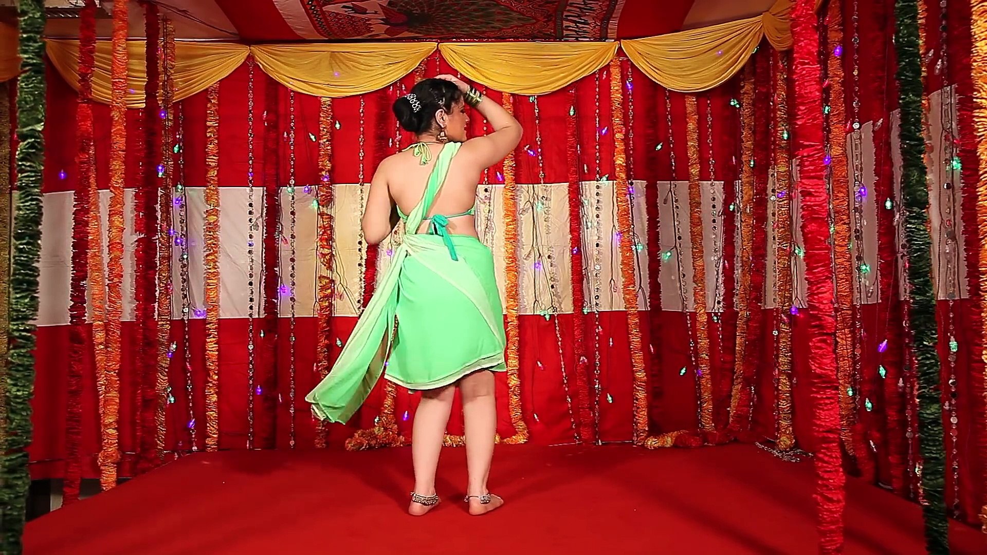⁣Jab Odhani _ Latest Bhojpuri Spicy ITEM Songs
