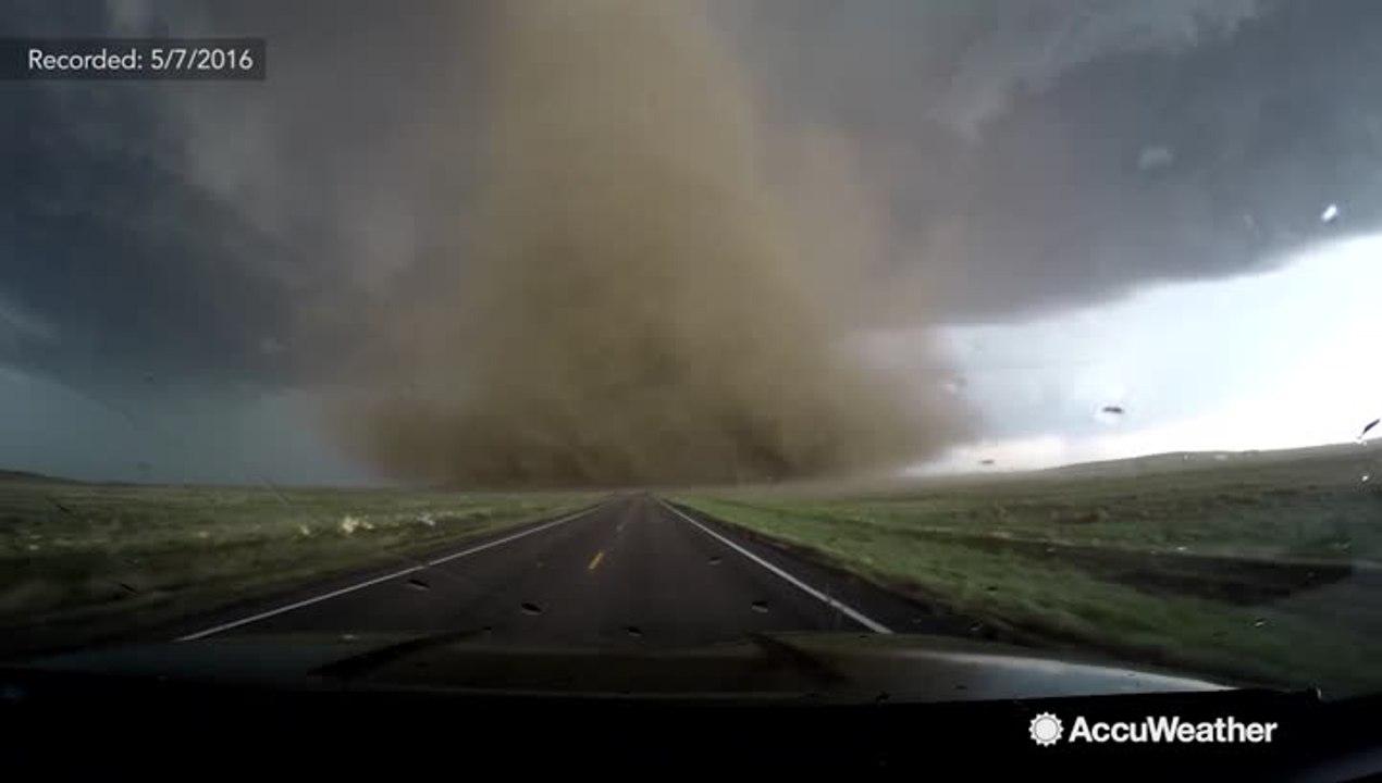 Storm chase throwback: Massive EF-2 tornado outside Wray, Colorado