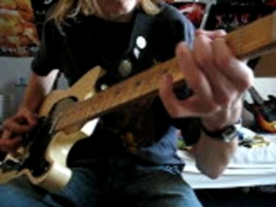 Bullet for my valentine- intro de hand of blood