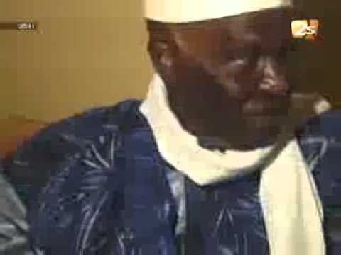 Me Wade poursuit sa campagne - Journal télévisé du 12 mars 2012