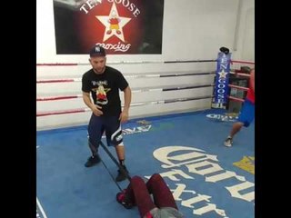 BRANDON RIOS WORKING OUT - ESNEWS BOXING