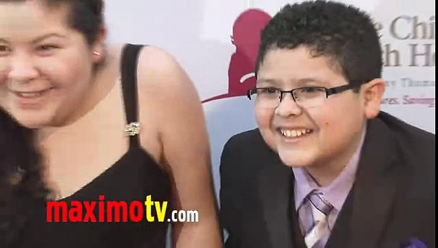 RICO RODRIGUEZ and RAINI RODRIGUEZ at Estrellas Por La Vida Gala 2011