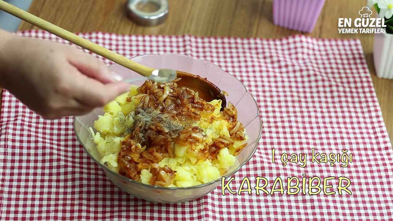 Patatesli Borek Nasıl Yapılır - Çıtır Patatesli Börek Tarifi