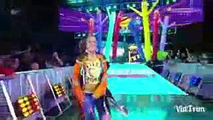 WWE RAW 10-17-16 Bayley vs Dana Brooke
