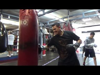 EPIC FAIL: FLAVIO RODRIGUEZ TRIES TO BE LIKE PACQUIAO "PACQUIAO'S JUST ON A WHOLE NOTHER LEVEL"