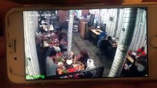 Six armed men rob restaurant in Ampang