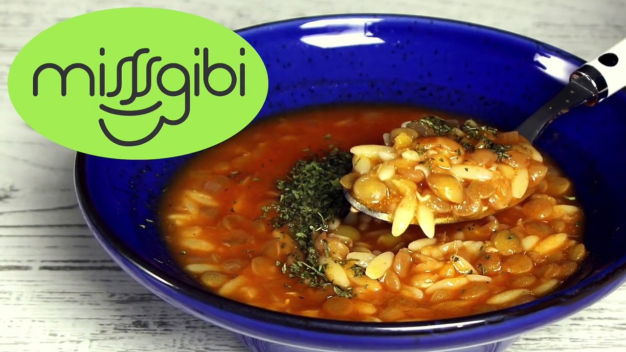 Yeşil Mercimek Çorbası Tarifi - Yeşil Mercimek Yemeği Nasıl Yapılır