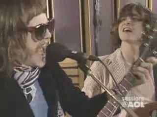 Kings of leon - Red Morning Light  (aol sessions 2003)