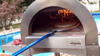Wood-Fired-Pizza Making-a-Great-Pizza-Pie-by-ilFornino New York