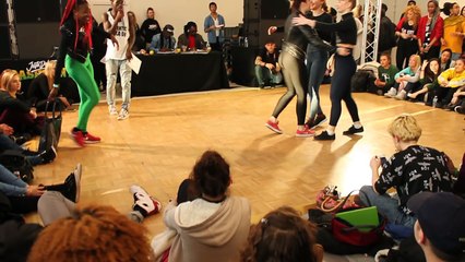Girl Dance Very Hot and Amazing Don"t miss this Video