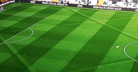 Beşiktaş, Derbi Öncesi Vodafone Arena'nın Çimlerine Özel Şekil Verdi
