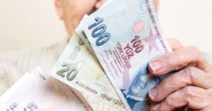 Emekliler Arasındaki Maaş Farkı Kapanacak
