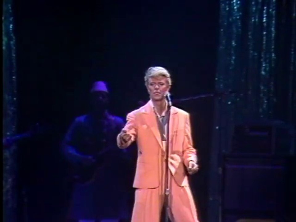 David Bowie "Heroes" Vorst Nationaal Brussel Belgium BRT TV News 18 May 1983
