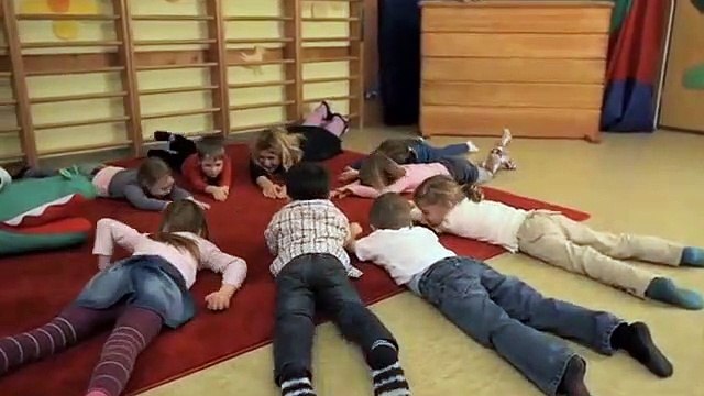 Das Krokodil vom Nil - Singen, Tanzen und Bewegen _ Kinderlieder-29PPT22tYJM