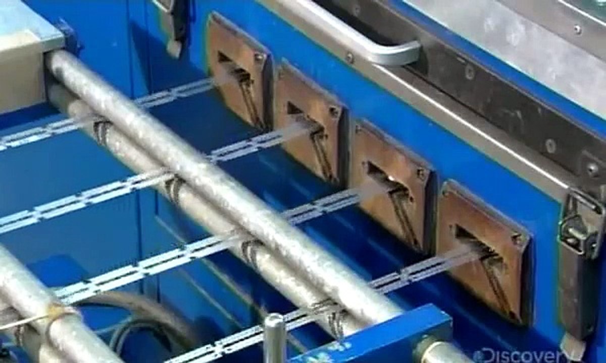 How It's Made Traditional Razor Blades