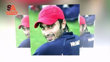 Abdul Razzaq and Imran Nazir in Action During Bahrain Festival Match