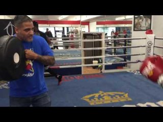 Brandon Rios and Ricky Funez Getting Ready For Victor Ortiz - esnews boxing