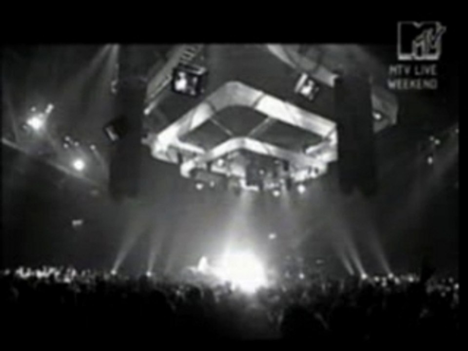 Beastie Boys - Mix Master Mike'S Intro & Super Disco Breakin