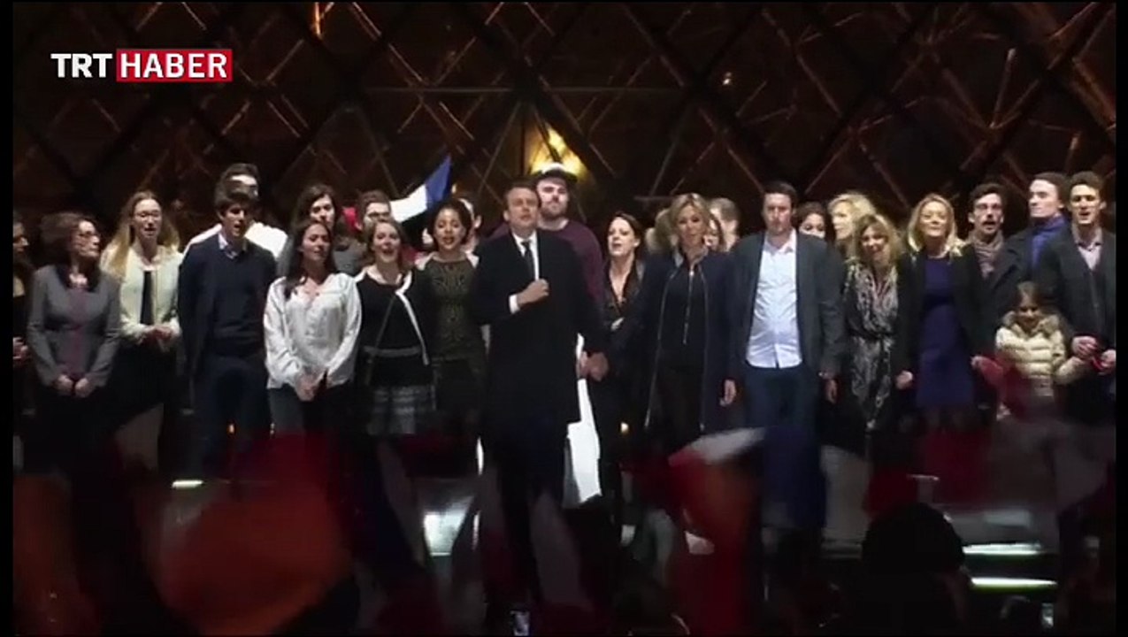 Macron'a tebrik mesajları yağdı