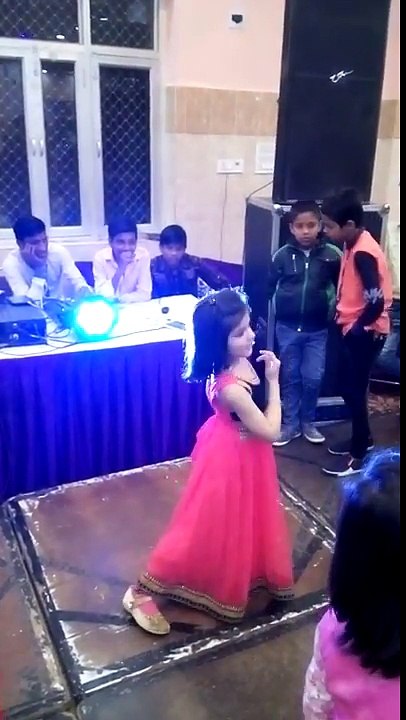 beauty baby dance